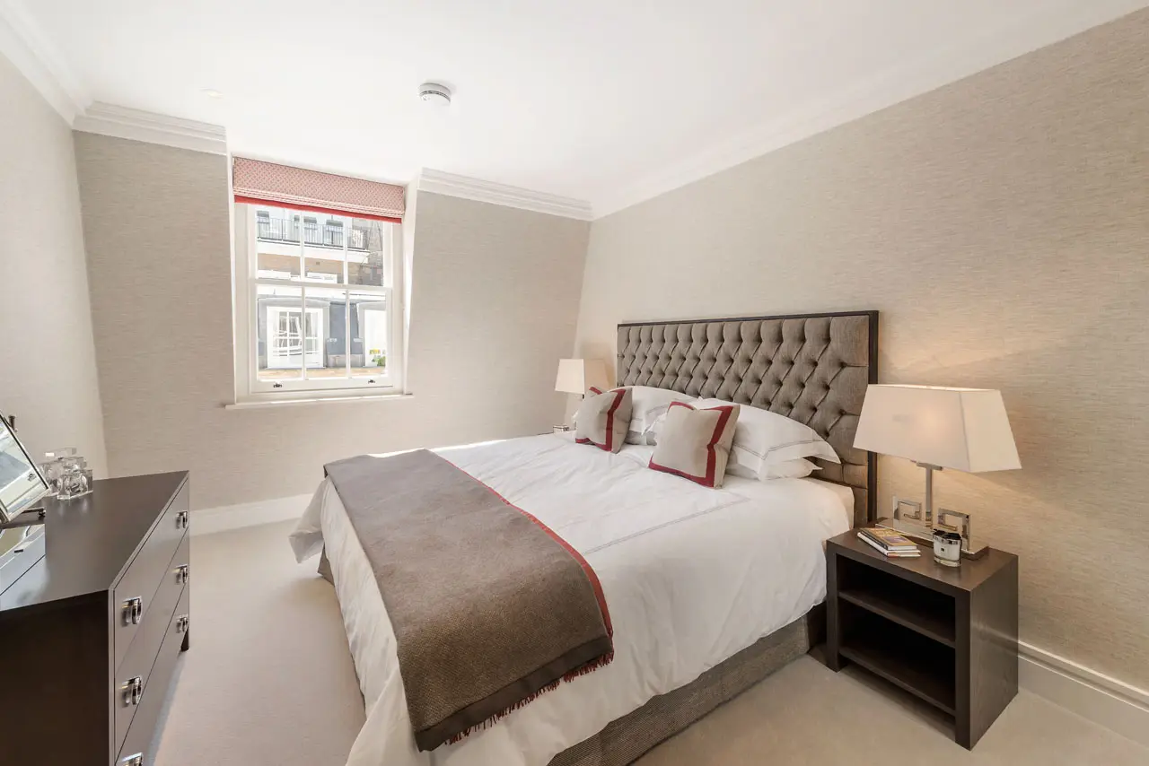 Knightsbridge Clabon Mews